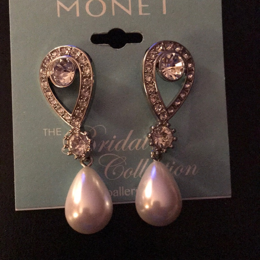 Monet bridal collection earrings